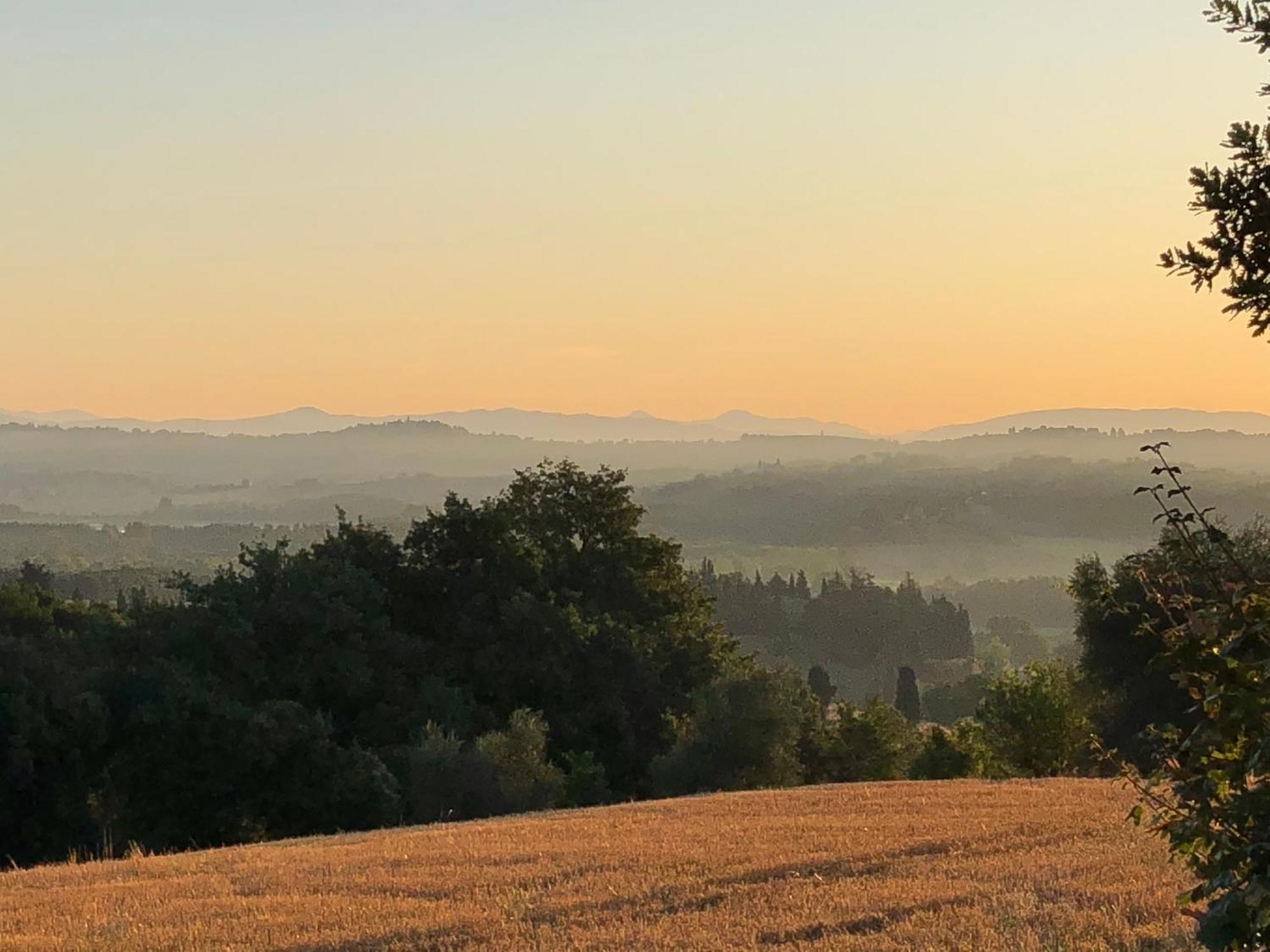 Montebello Degli Olivi キウージ エクステリア 写真